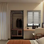 Metrolux City Contemporary Hotel