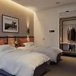 Metrolux City Contemporary Hotel