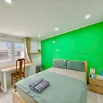 Sen Vivian Home