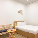 Urbanest Apartment
