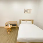 Urbanest Apartment