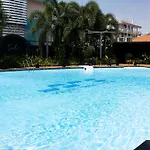Thien Ha Hotel & Apartment