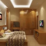 Yumi Hotel