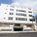 Yumi Hotel