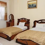 Ngan Long Hotel