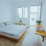 Jan Hostel