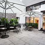 La Regatta Boutique Residences