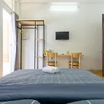 Condodo Hostel