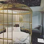 La Galerie Hotel