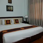 Ngoc Linh Hotel
