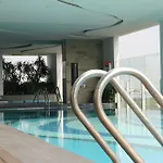 Orchard Airport Studio