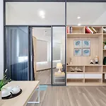 Spotlight Hotel