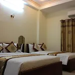 Hong Tuoi Hotel