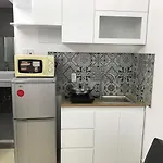 Smiley Apartment 3