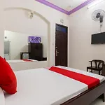 OYO 486 Khách sạn Nhất Nhất