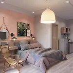 Thl Apartments