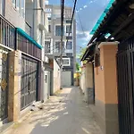 Wonderland Hostel