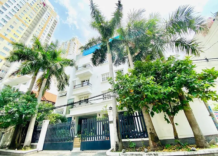 Pearl Service Apartment