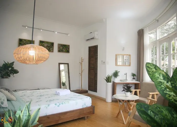 Holo Ben Thanh Saigon - Serviced Homestay
