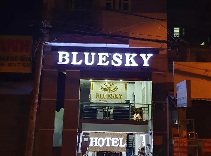 Bluesky Tan Son Nhat Golf Center Hotel