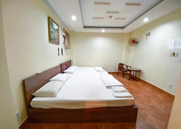 Khach San Sao Mai Xanh - Sao Mai Xanh Hotel