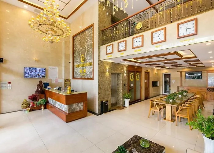 Khach San Thien Cung