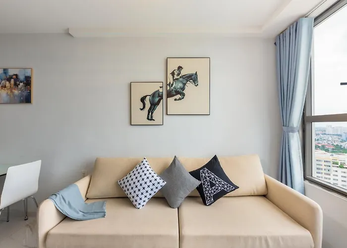 Chau Apartments - Infinity Pool- Ben Thanh