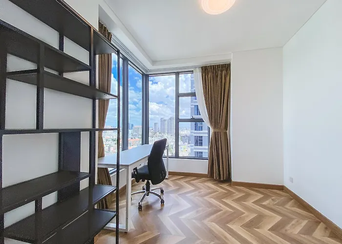 Zeus Living - Cozy 3 Bedroom In Sunwah Pearl
