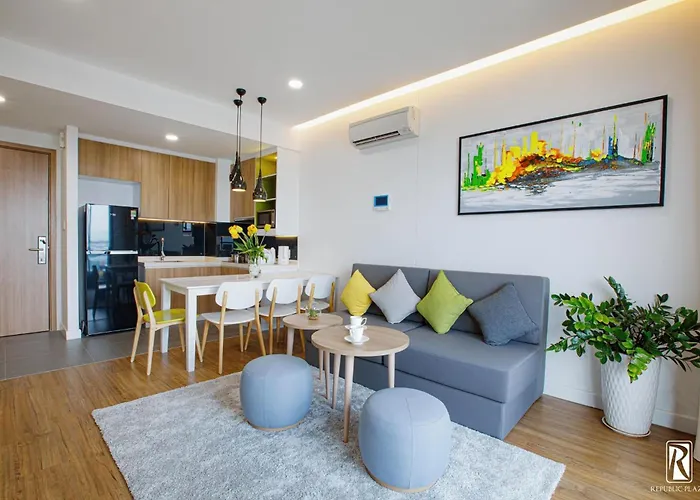 Republic Airport Apartment Free Swimming Pool