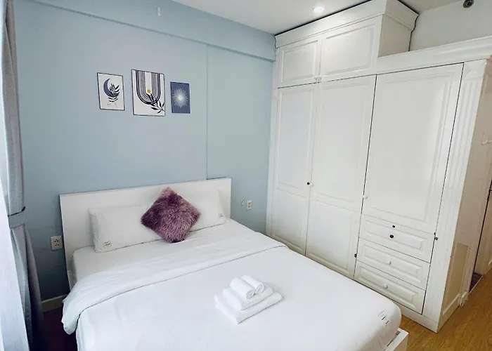 Shomes Homestay - Luxury Apartment In Masteri Thao Dien Free Gym, Pool