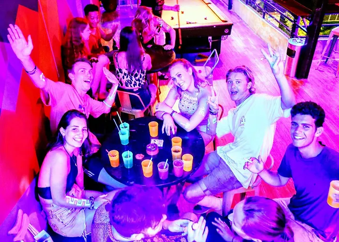 Nhà Trọ The Hideout Sài Gòn