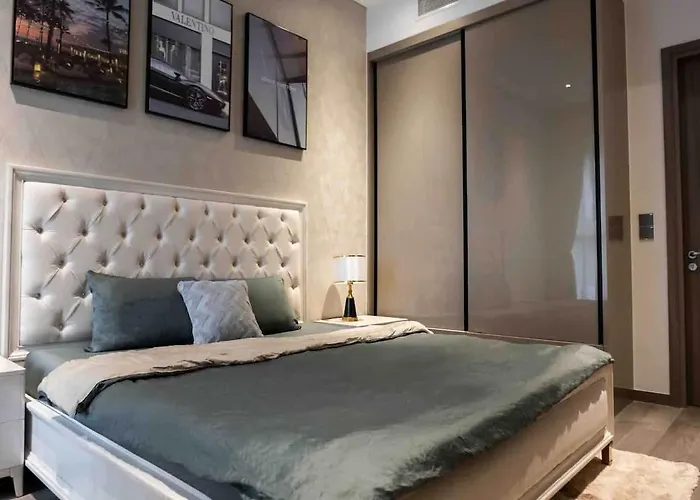Luxury 2Bd Rooftop Bar & Pool In Saigon Center