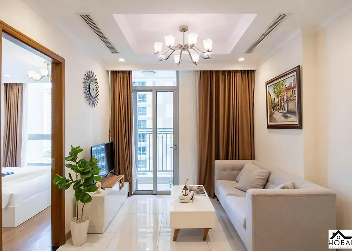 Alex\'S Luxe Retreat