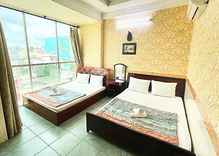 Ngoc Huong Hotel