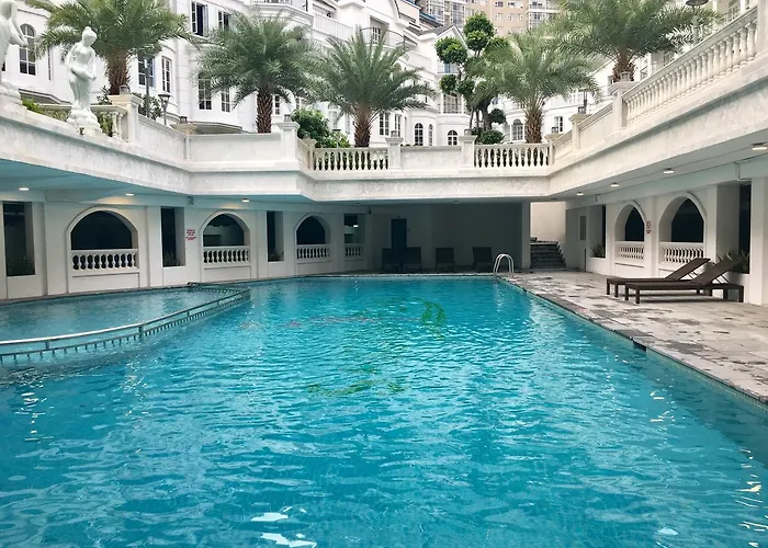 Aviva Saigon Pearl Serviced Apartment