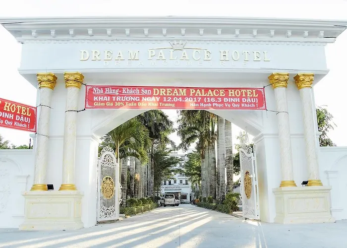 Dream Palace Hotel