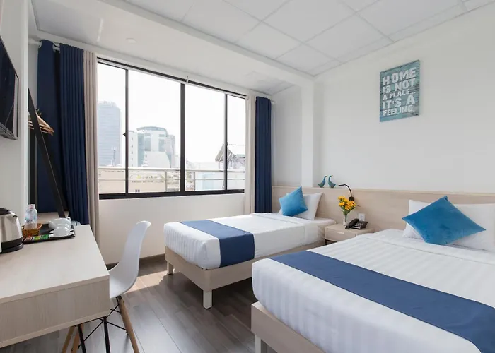 Spotlight Hotel
