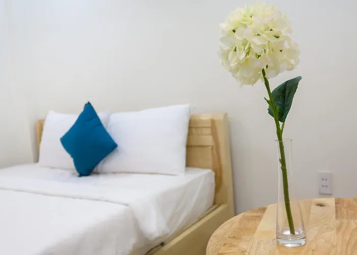 Auhome- Minimalist Apartment