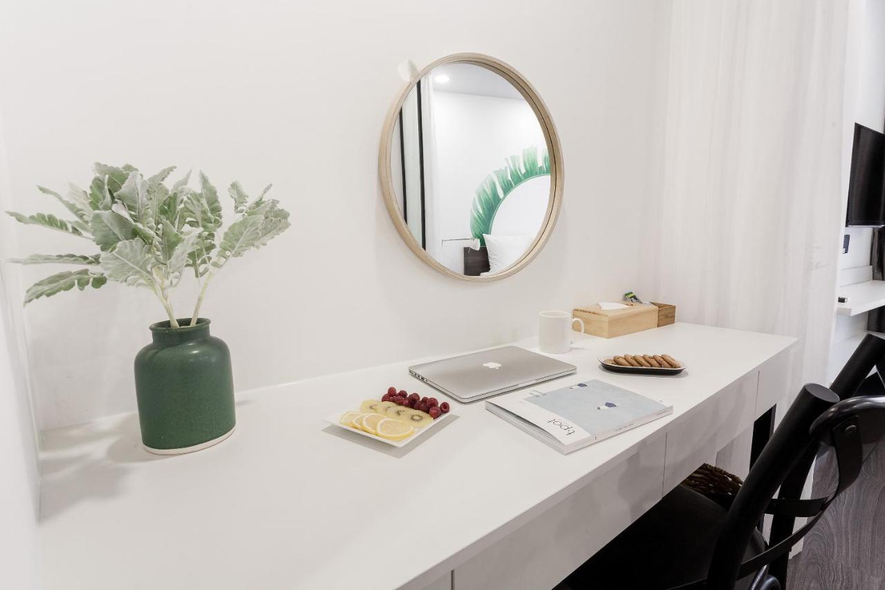 La Regatta Boutique Residences Hotel