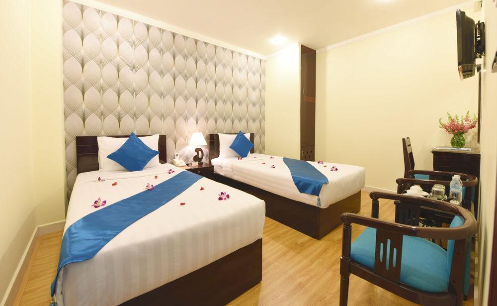 Hotel Ruby Saigon - Le Thanh Ton 3*