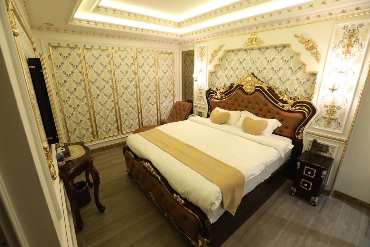 Rosa Love hotel
