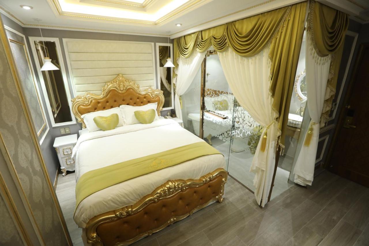Rosa Ho Chi Minh City