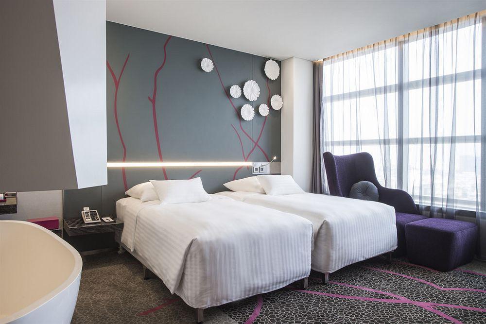 Metropole Saigon 4*
