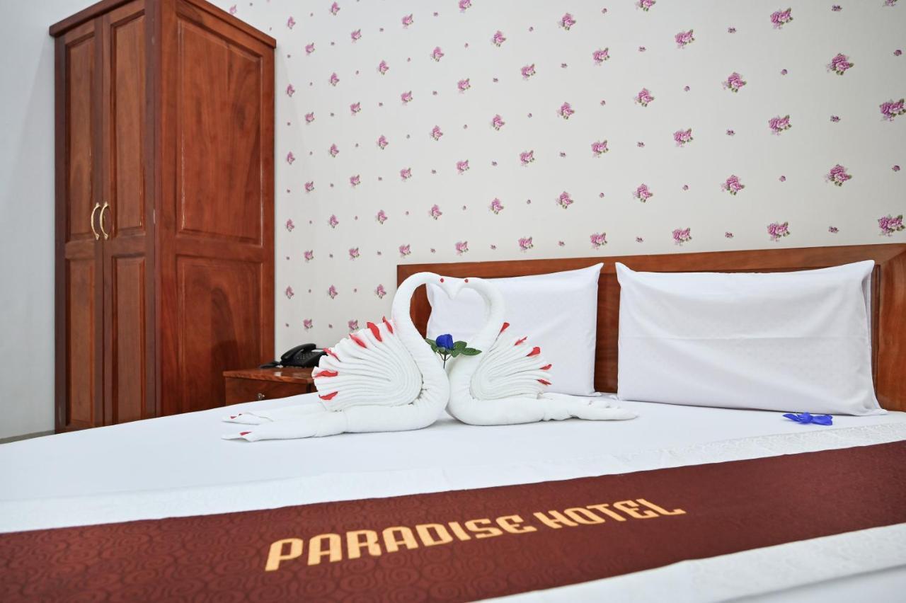 Paradise Hotel 2*