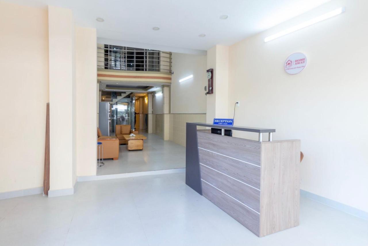Away Do Quang Dau- Homestay, Center, D1 *
