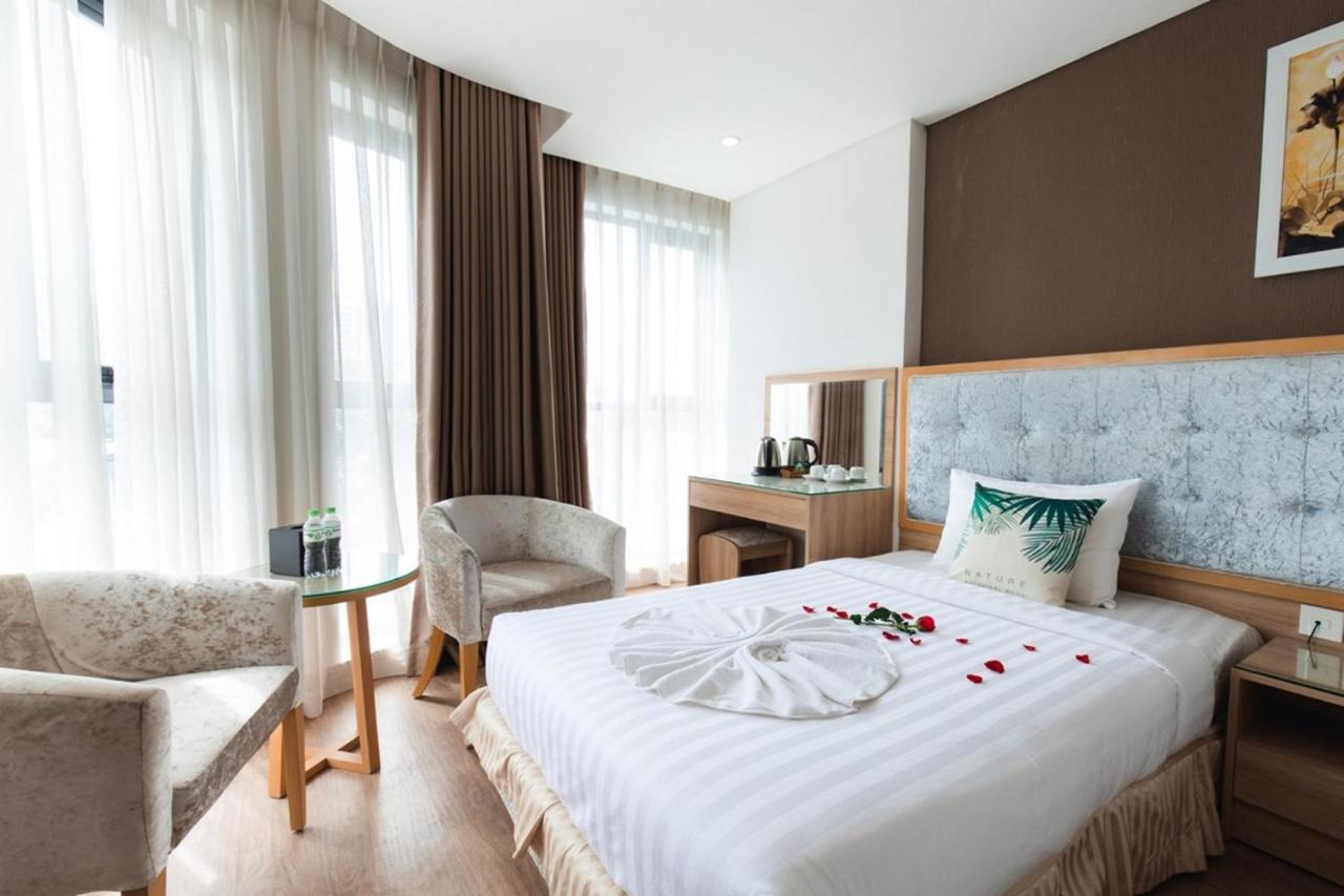 Sân Bay My 3*