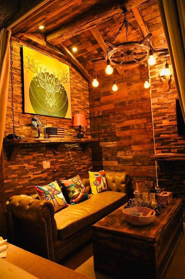 Love hotel H Koi Boutique Saigon
