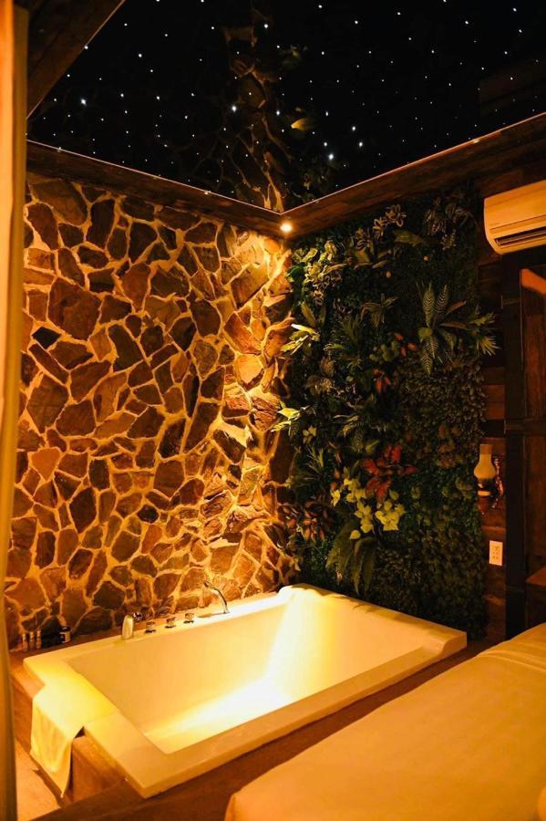 H Koi Boutique Saigon 3*