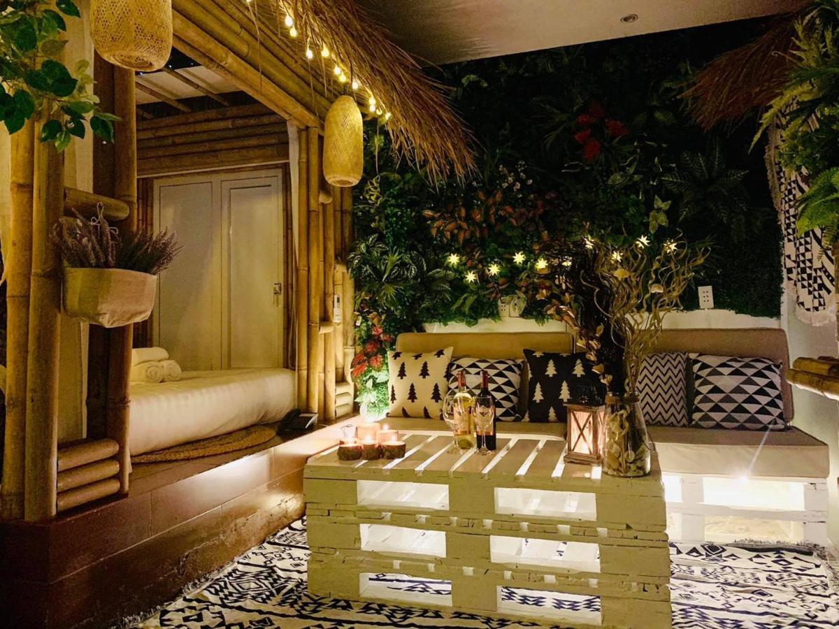 H Koi Boutique Saigon Love hotel
