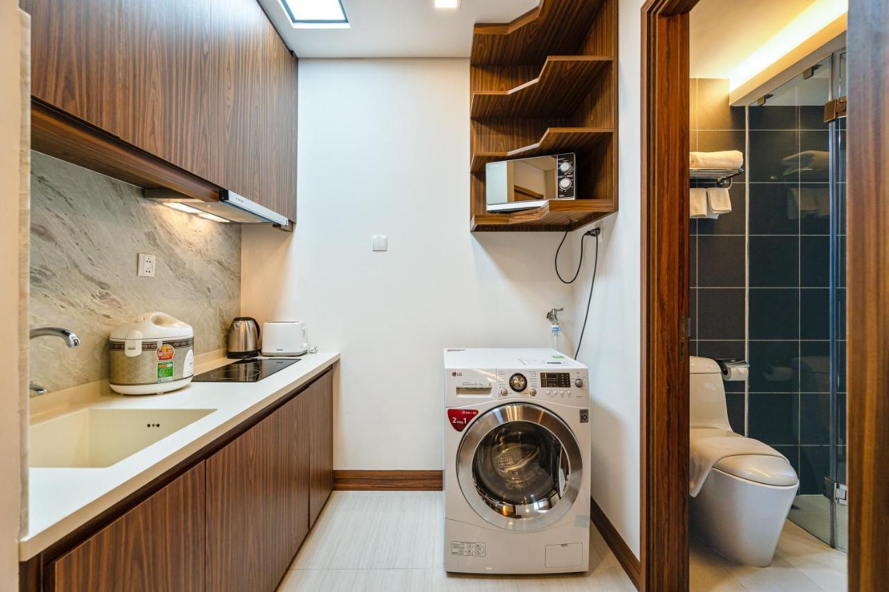 Aviva Saigon Pearl 3*